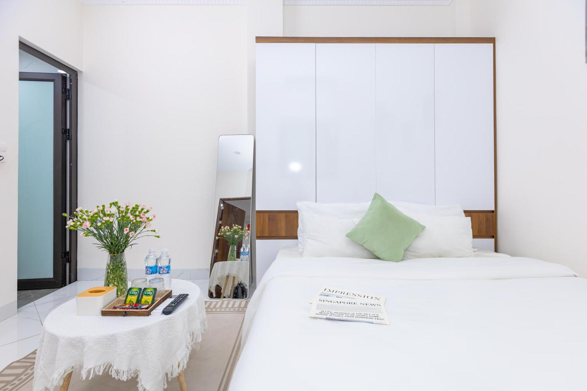 Hera West Lake Apartment — Photos 1